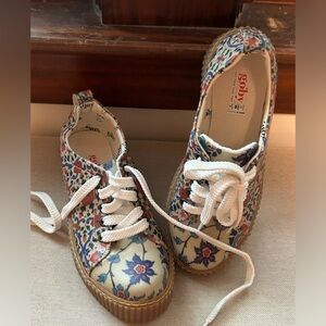 Goby floral platform sneakers